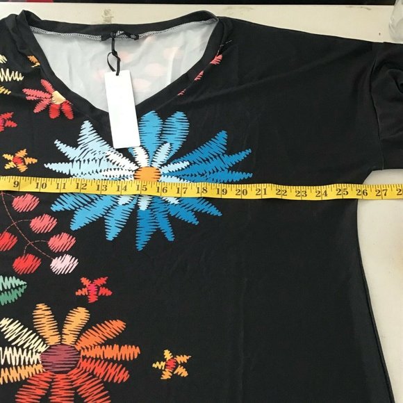 Lily by Firmiana Women's Black & Blue Floral V-Neck Ruffle-Sleeve Tunic 1XL - Picture 7 of 10